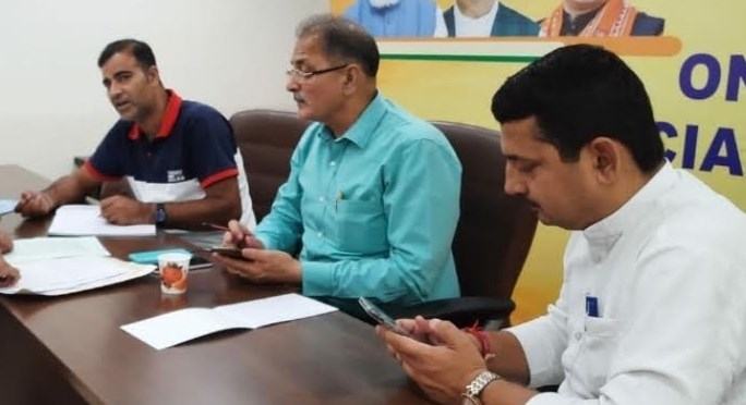 Associating ‘The Kashmir Files’ with killing in Valley shows Farooq has lost his mind: Kavinder