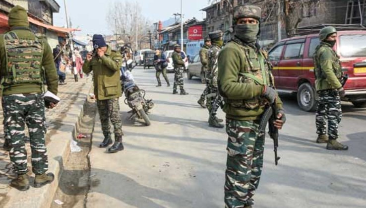 Kashmiri Pandit teacher shot dead by terrorists in J&K's Kulgam