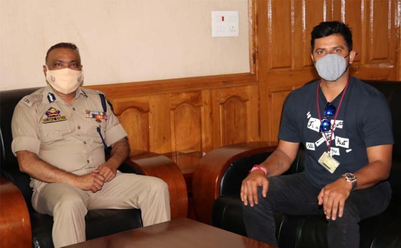 Cricketer Suresh Raina calls on DGP , had discussion on series of plans of encouraging local youth in sports