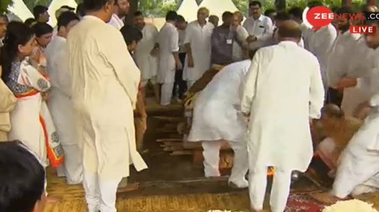 One of India's tallest leader, Arun Jaitley cremated with full state honours 