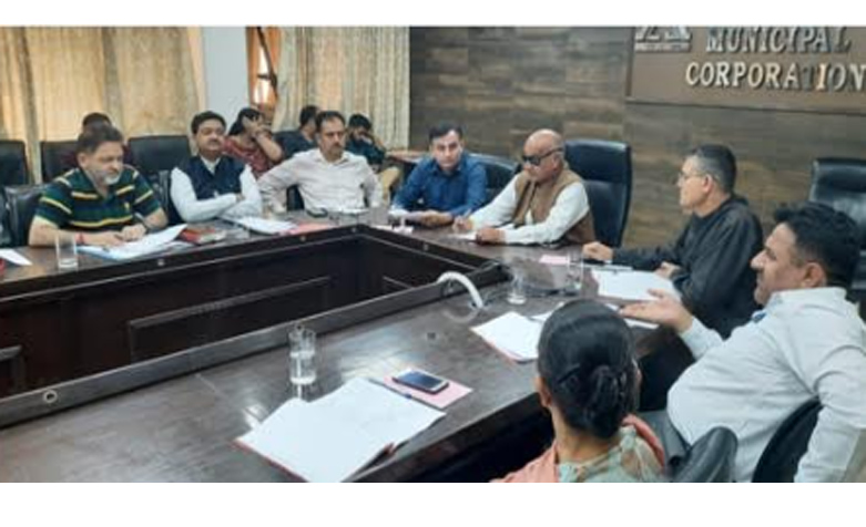 Chairman PHSC reviews cleanliness and garbage lifting operation in Jammu City