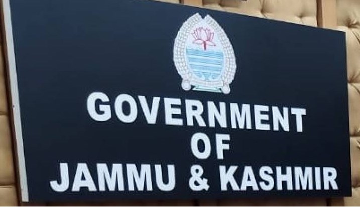Gram Panchayats earning substantially by raising Green assets on vacant state land