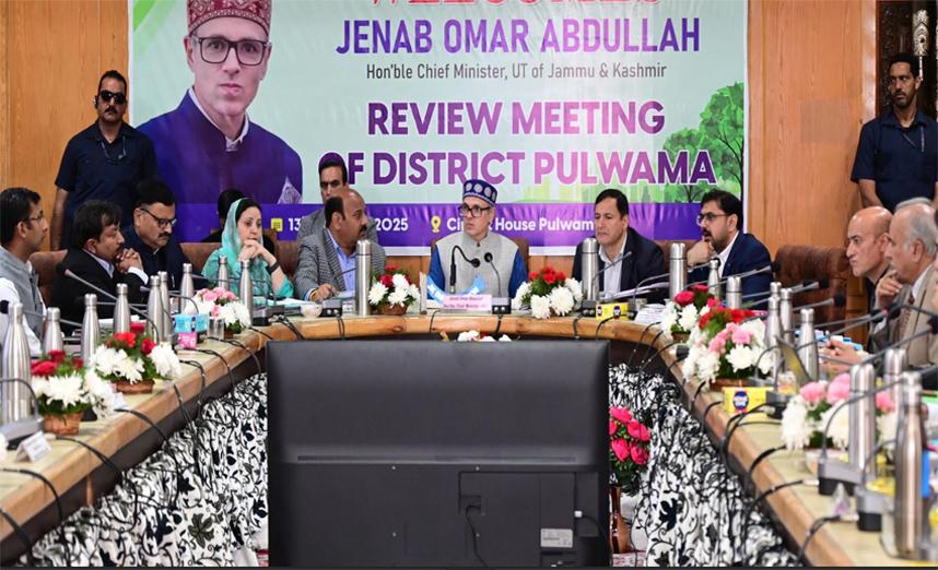 CM Omar Abdullah chairs review meeting at Pulwama