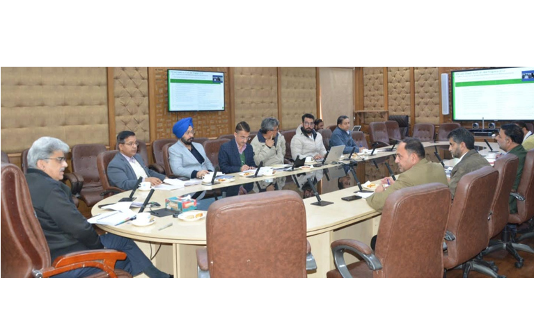 Atal Dulloo reviews implementation of PM KISAN in J&K