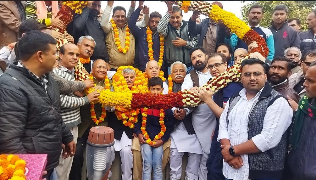 Kuldeep Sharma Prominent social activists Jammu join NC in presence of Farooq Abdullah