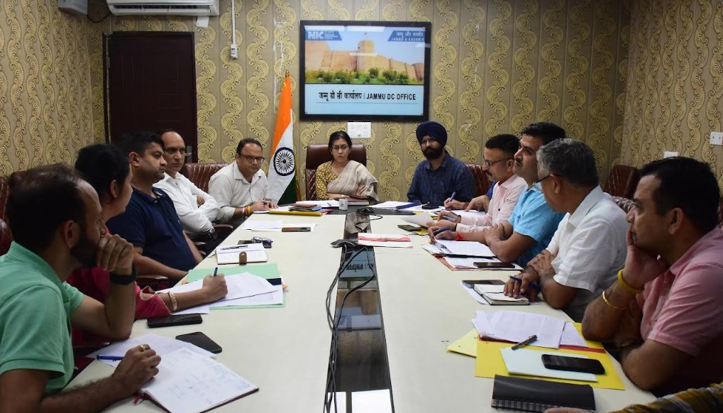 DC Jammu reviews status of land Registration, digitization of Jamabandies
