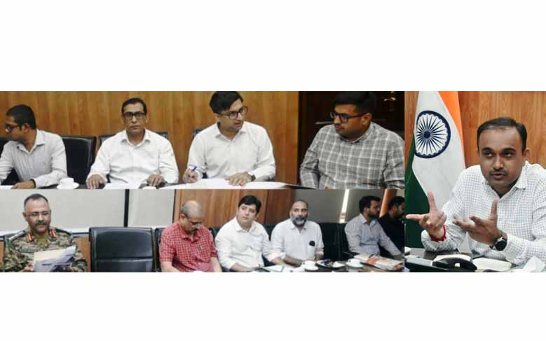 Div Com Jammu chairs Civil Military Liaison meeting