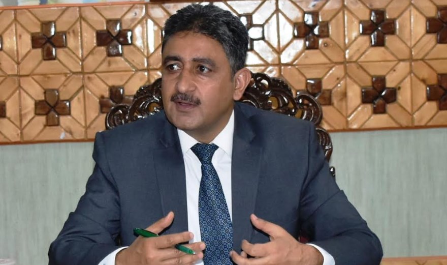 DDC reviews progress of developmental projects executed by J&K Housing Board