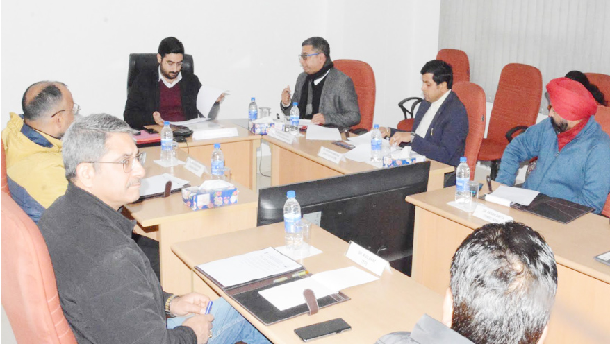 Director Information Akshay Labroo chairs 1st Meeting of Newly constituted J&K Media Accreditation Committee