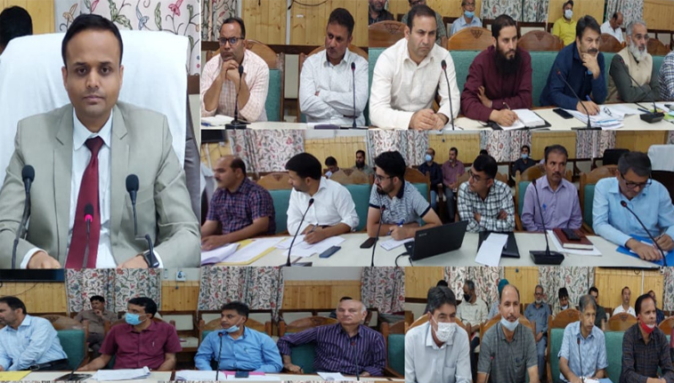 Doifode Sagar Dattatray holds introductory cum review meeting at Kupwara