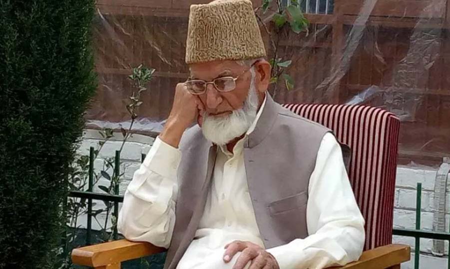 Geelani not positive for Covid, he is doing well: Family