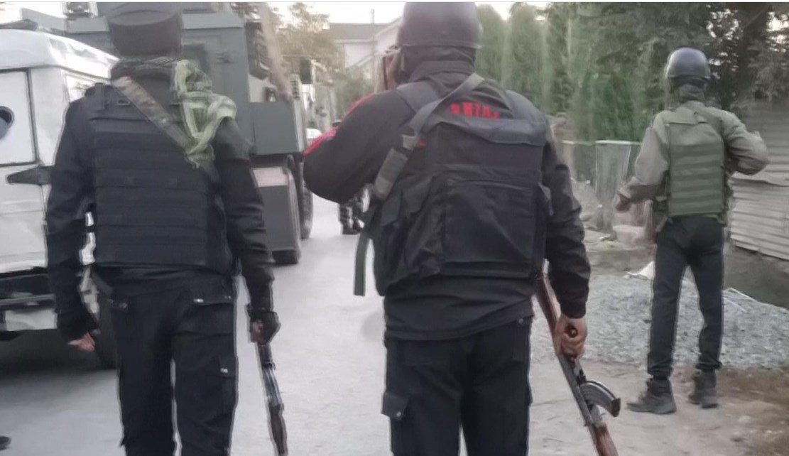 4 local terrorists killed in two encounters in J-K's Shopian