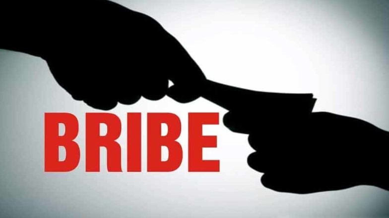 ACB Traps & Arrests Accounts Assistant in Srinagar for demanding and accepting bribe of Rs 18,000