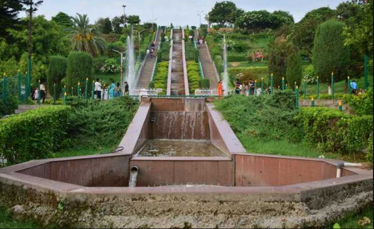 All parks, gardens to reopen in J-K from tomorrow: Advisor Khan