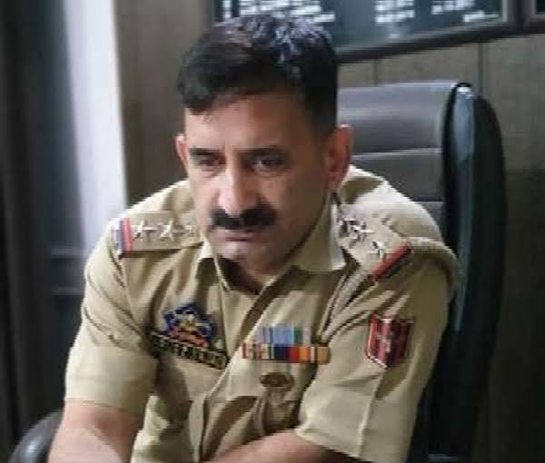 SHO Channi Himmat solves sensational Rs.10 Lakh Trikuta Nagar robbery case  