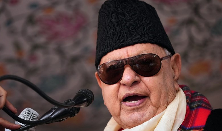   Kashmir issue will persist till India, Pak talk: Farooq Abdullah