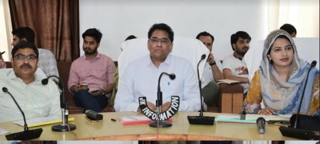 Pr. Secy Jal Shakti visits Poonch, took comprehensive review JJM in district