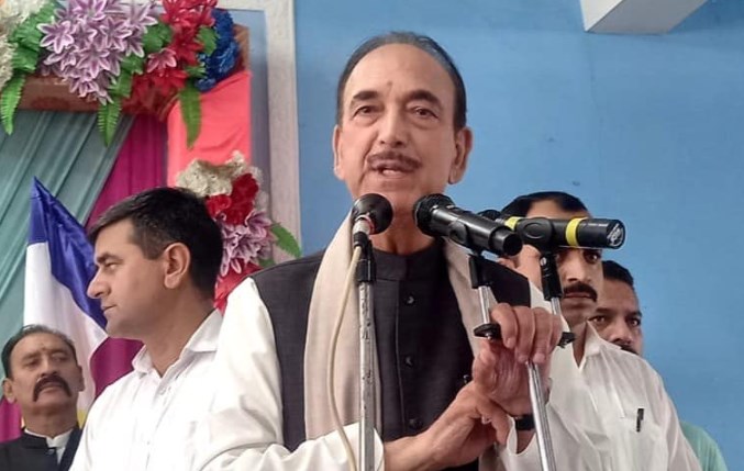 Ghulam Nabi Azad vouches for restoration of J-K statehood