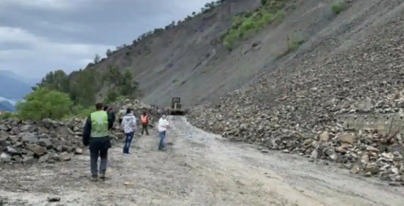 Srinagar-Jammu highway to remain shut tomorrow for weekly repair work