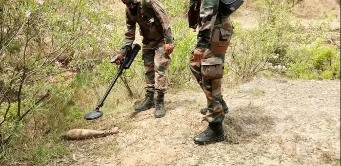 3 IEDs and 3 Sticky bombs recovered by Police in Kathua