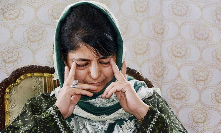 J&K administration asks Mehbooba Mufti to vacate official bungalow