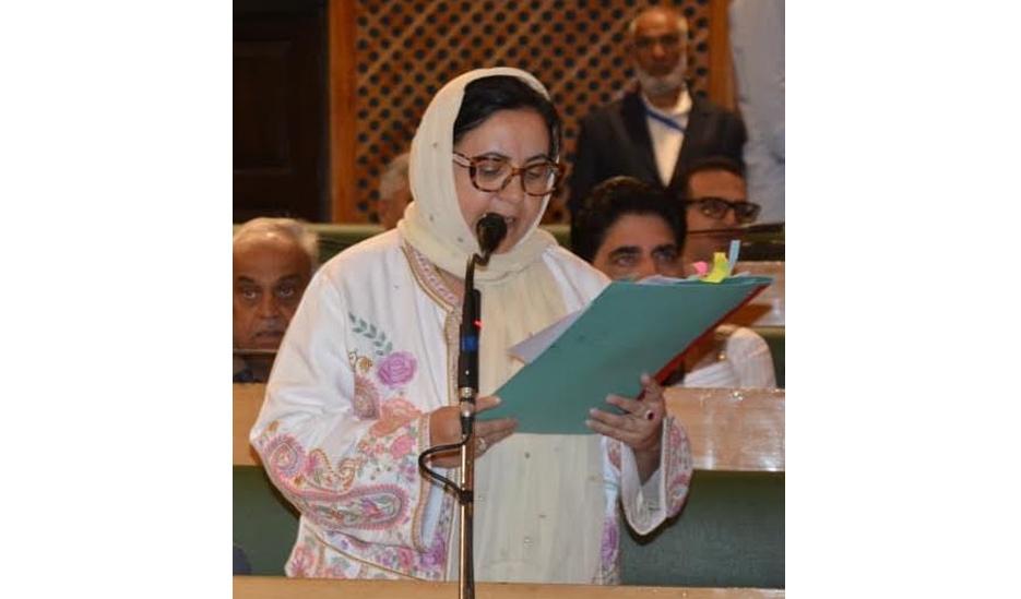 Government committed to strengthen health  infrastructure: Sakeena Itoo