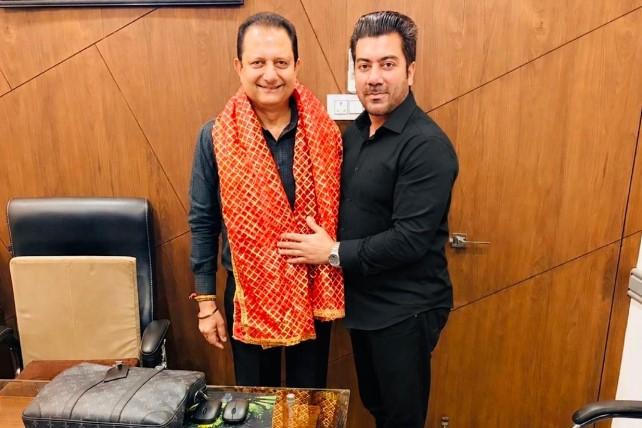 Abhinav Anand Lauds Vijay Saraf’s Contributions to Sports, Social Service and Institutions