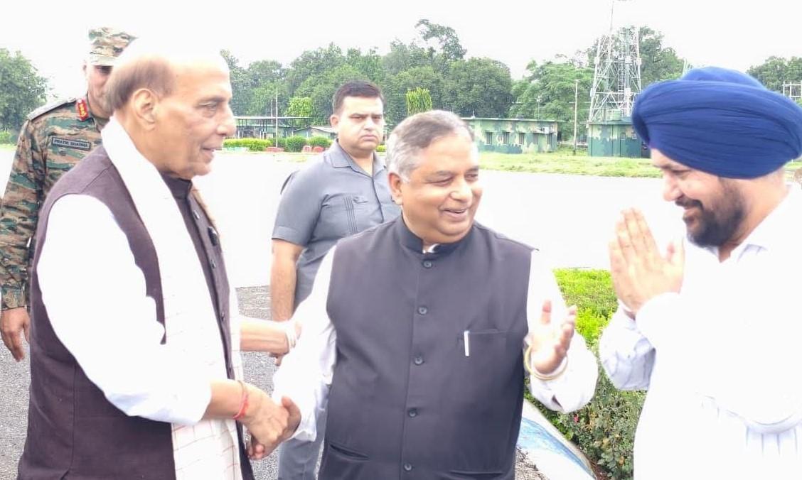 Rajnath Singh arrives in Jammu, to Visit Chasoti in Kishtwar along with LG Manoj sinha