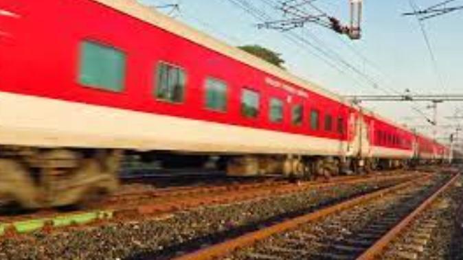 2 apple-laden parcel van coaches to run towards Delhi, Jammu from today