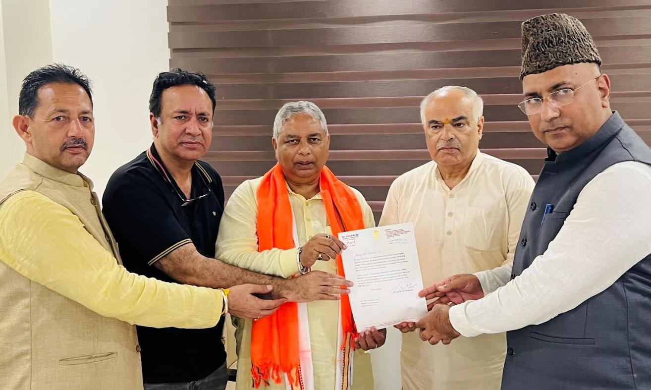 Sat Sharma, Ashok Koul laud MP Khatana’s ₹3 Crore relief contribution towards flood-affected