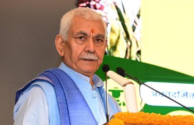 Lieutenant Governor directed officials, SKUAST to establish village-level seed banks stocked with climate-resilient local varieties