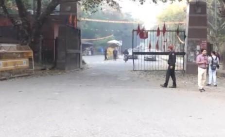 JNU protest: JNUSU, ABVP trade blame after campus violence in night clashes