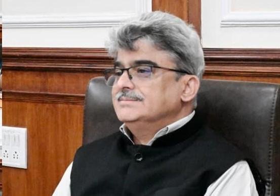 CS reviews roadmap for promotion and strengthening of Handicrafts & Handloom sector in J&K