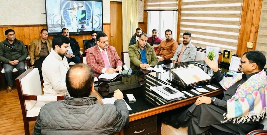 Rana chairs review meeting to resolve drinking water issues in Jammu city