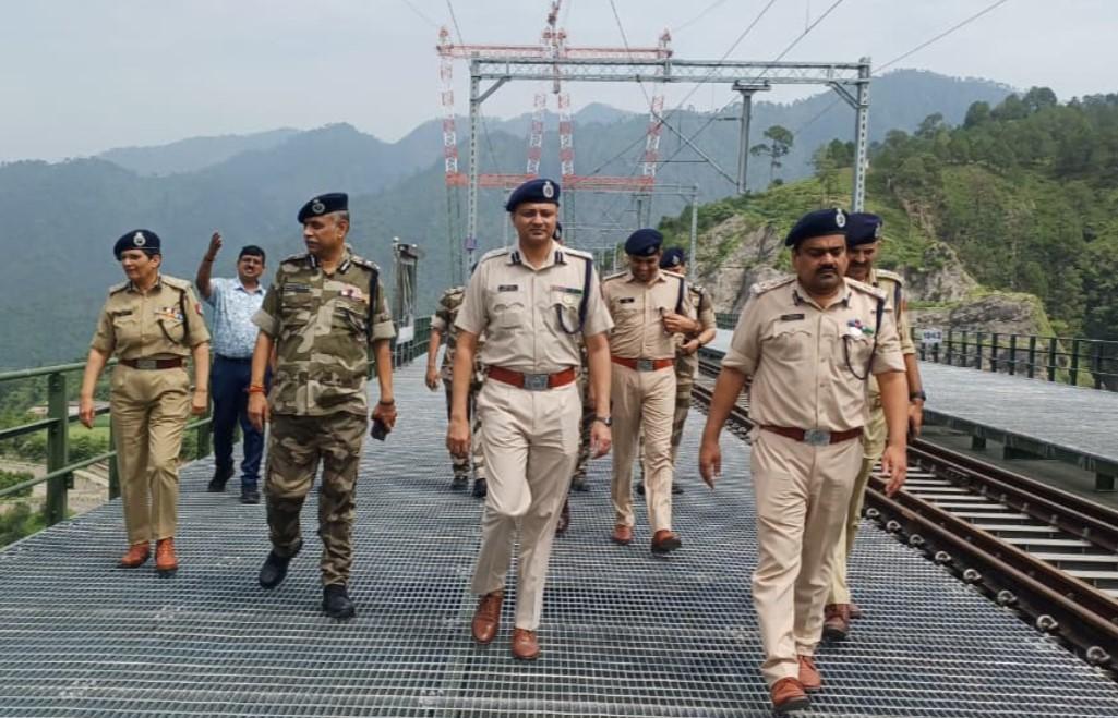 Directors General of CISF & RPF Review Security Arrangements for Shri Amarnath Ji Yatra-2026