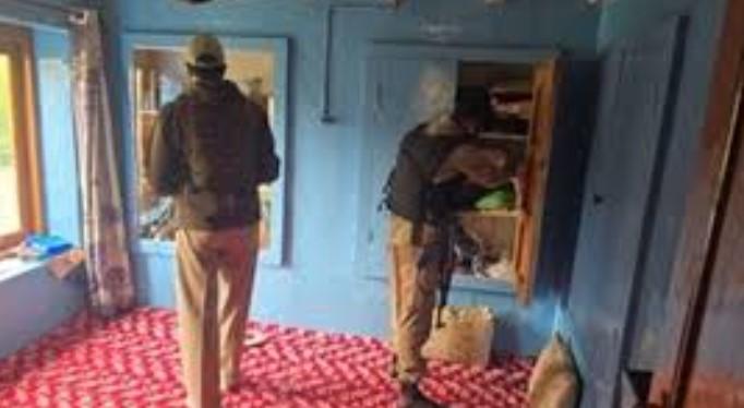 Sgr Police intensify crackdown against terrorist aides