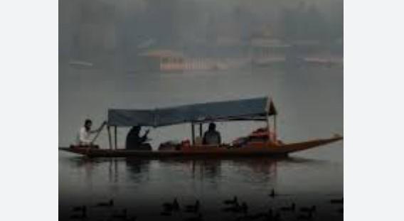 Kashmir shivers as night temperatures dip further across valley Shopian logs minus 8.2 deg C