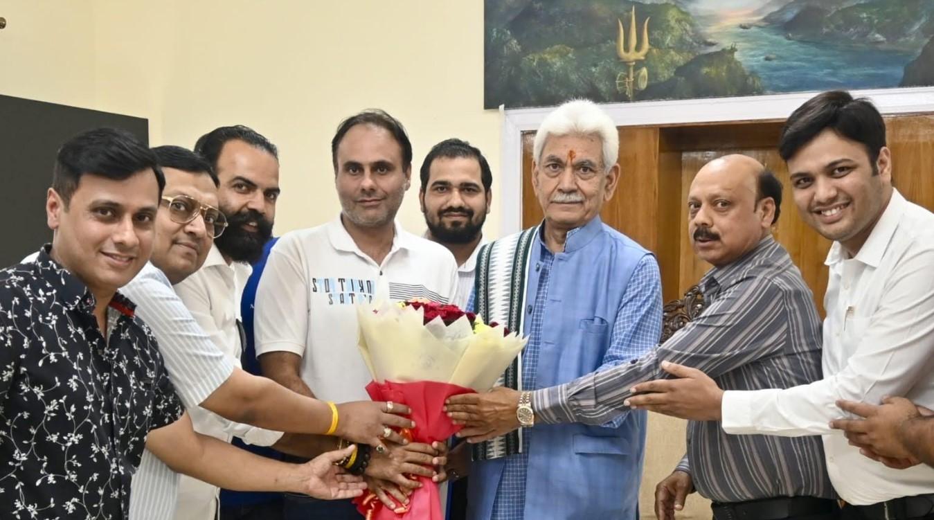 Delegation of CCI Jammu calls on LG Manoj Sinha