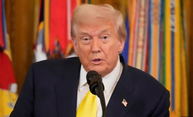 Trump again claims helping 'settle' tensions between India, Pakistan