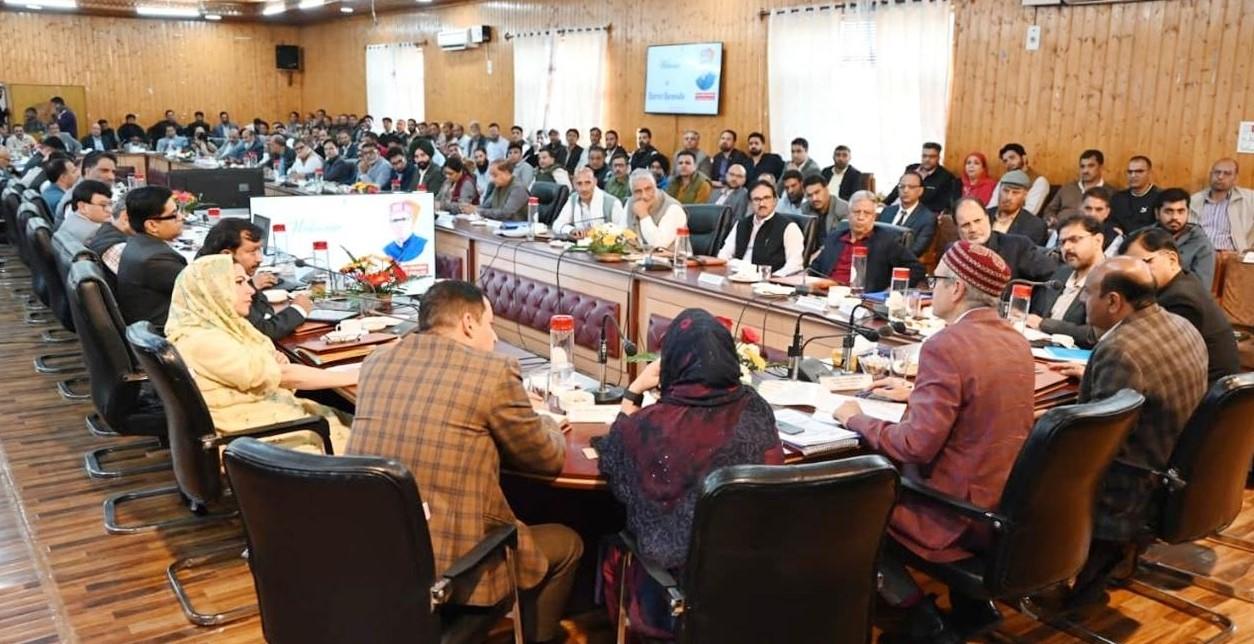 CM Omar Abdullah reviews progress of development works in Baramulla