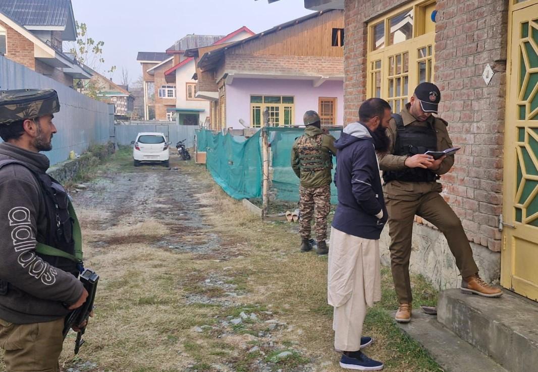 Delhi blast: Crackdown against Jamaat-e-Islami cadres in Kashmir