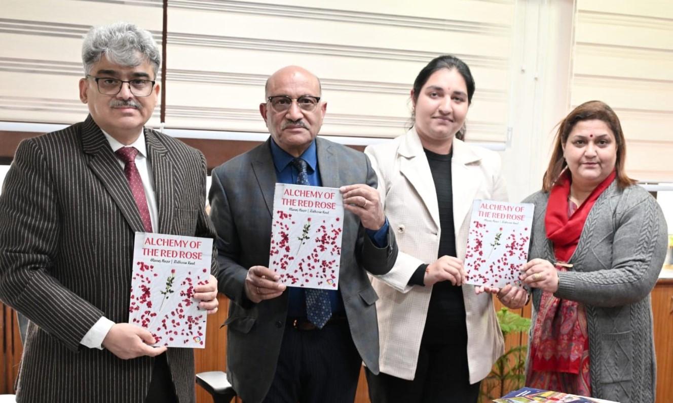 CS releases publications on climate change and floriculture in J&K