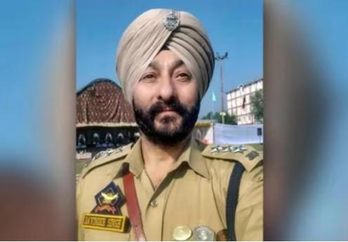 NIA Court in Jammu rejects interim bail of ex-DySP Devinder Singh; grants parole