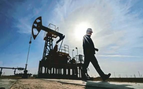 India faces higher oil import costs as crude prices surge on West Asia supply risks