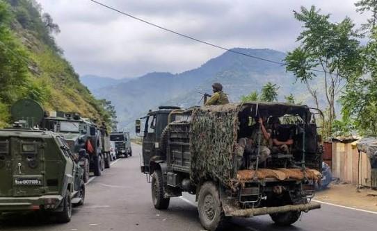 2 Overground Workers arrested in J&K's Baramulla; IEDs, Arms Seized