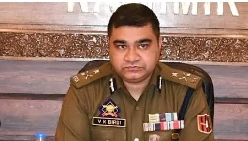 IGP Kashmir reviews monitoring of under-trial cases in Kashmir zone at PCR Kashmir