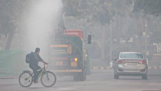 'Very Poor' air persists in Delhi as AQI recorded at 378