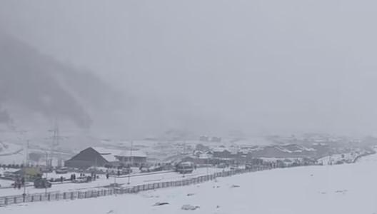 Cold conditions grip Kashmir; snowfall likely