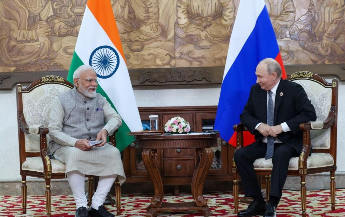 Need to move from endless war to end of war: PM Modi to Putin