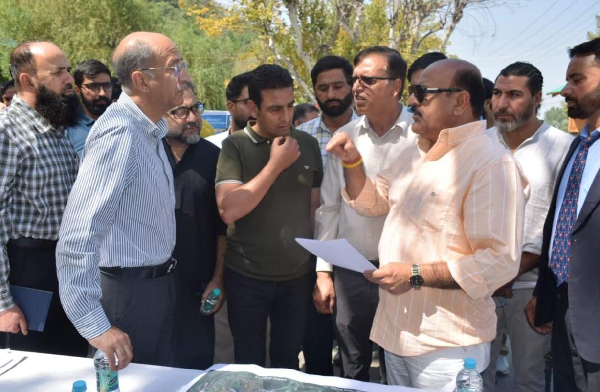 Dy. CM conducts extensive tour of Srinagar, Ganderbal districts